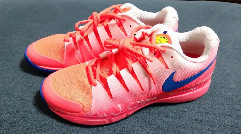 9.5 NIKE COURT AIR ZOOM VAPOR 9.5TOUR